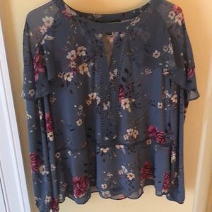 Whitehouse Blackmarket ruffled blouse, size Large